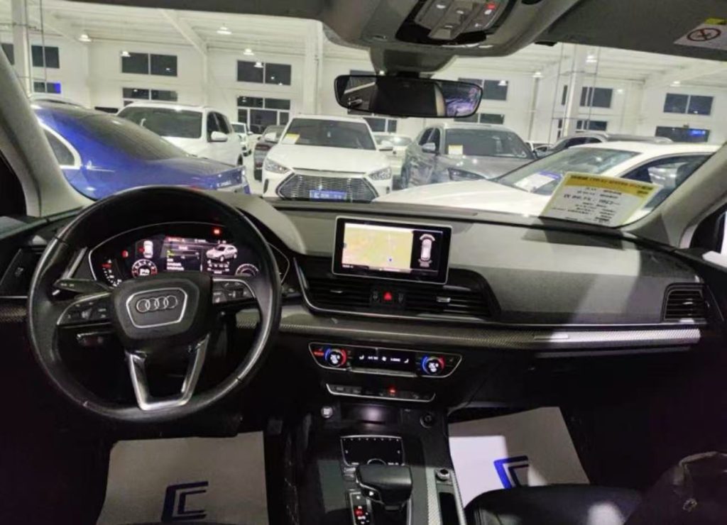Audi Q5L 2020 45 TFSI Premium Fashion - Huishida Trading
