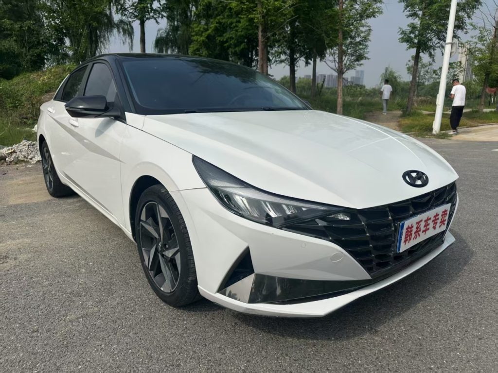 Hyundai Elantra 2021 1.5L CVT LUX Premium VI - Huishida Trading