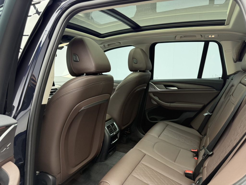 BMW X3 2022 xDrive30i Lead M Obsidian Package - Huishida Trading