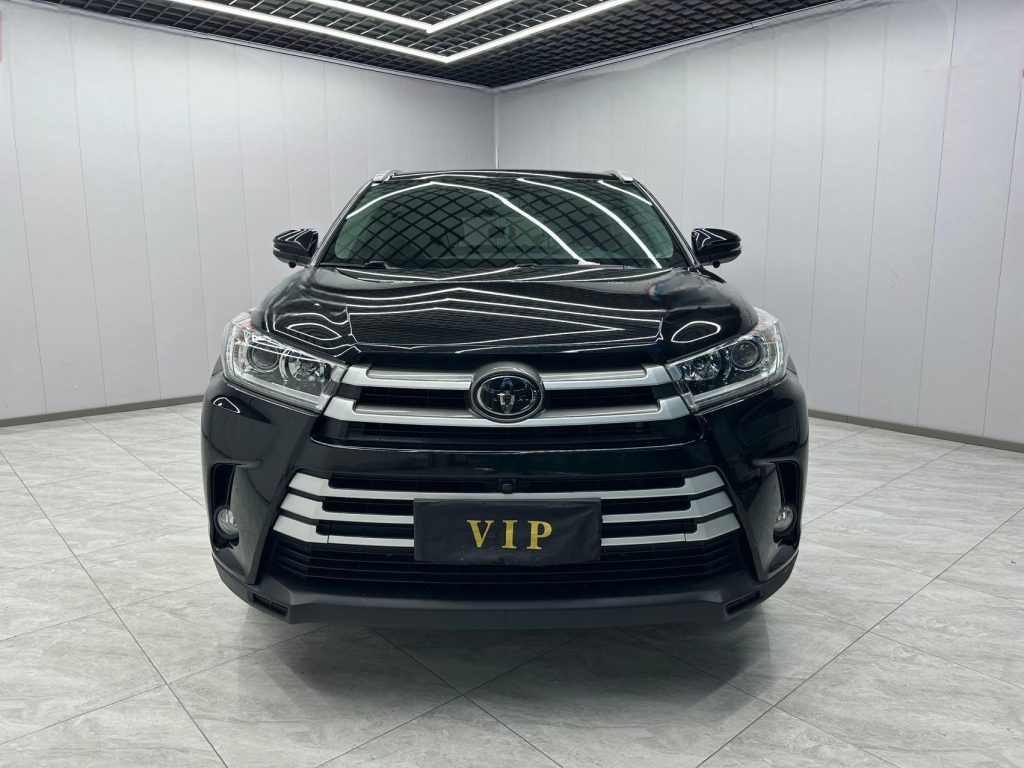 Toyota HIGHLANDER 2021 2.0T 4WD Deluxe 7-местный - Huishida Trading