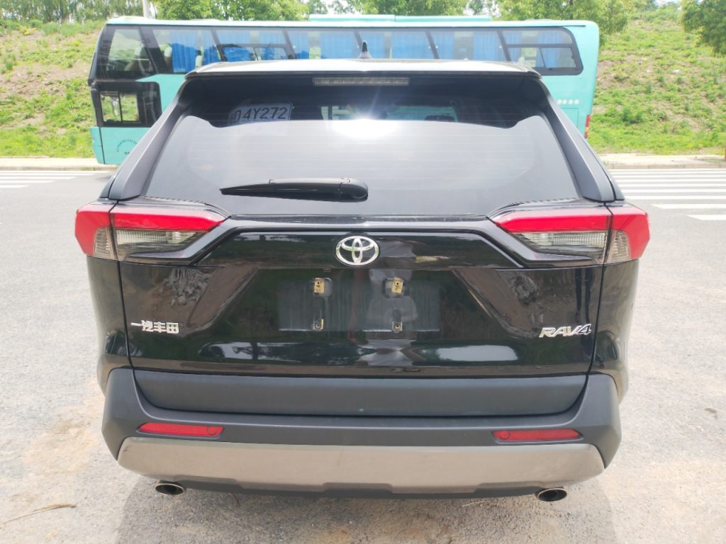 RAV4 2021 2WD Style Plus - Huishida Trading