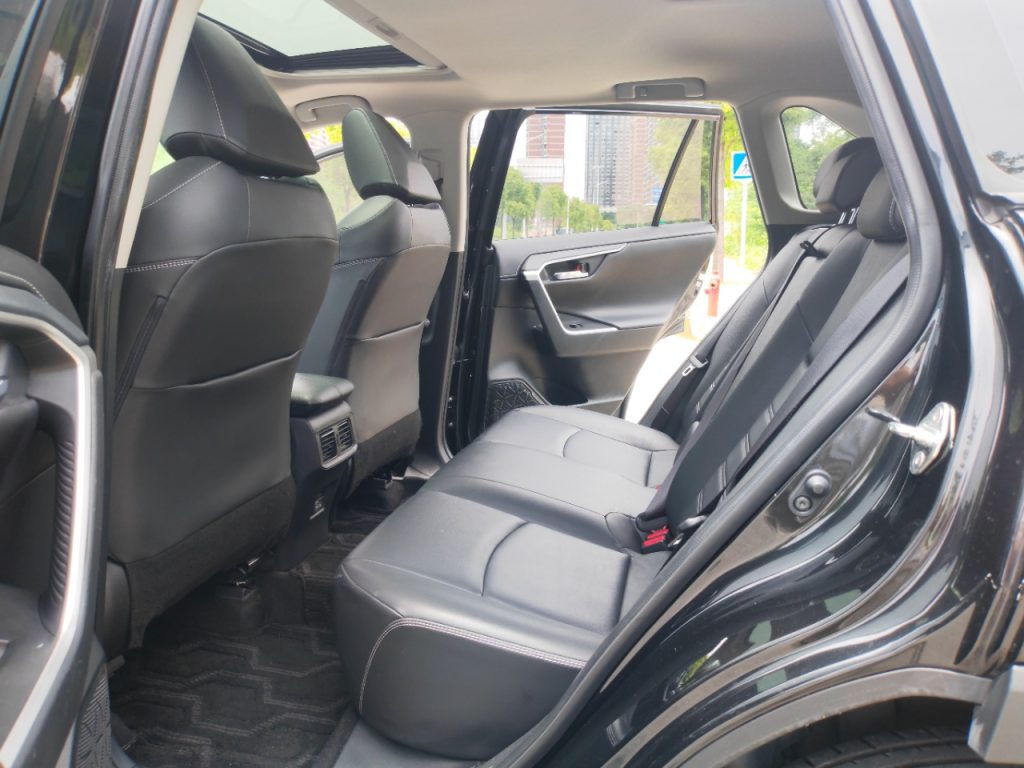 RAV4 2021 2WD Style Plus - Huishida Trading