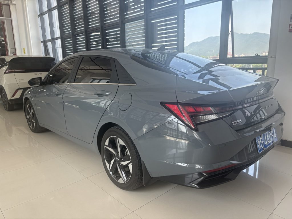 Hyundai Elantra 2021 1.5L CVT LUX Premium VI - Huishida Trading