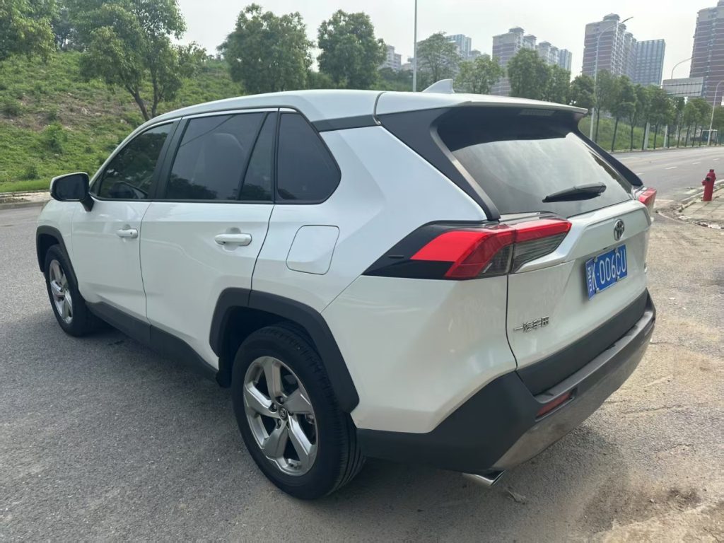 Toyota RAV4 2022 4WD Style Plus - Huishida Trading