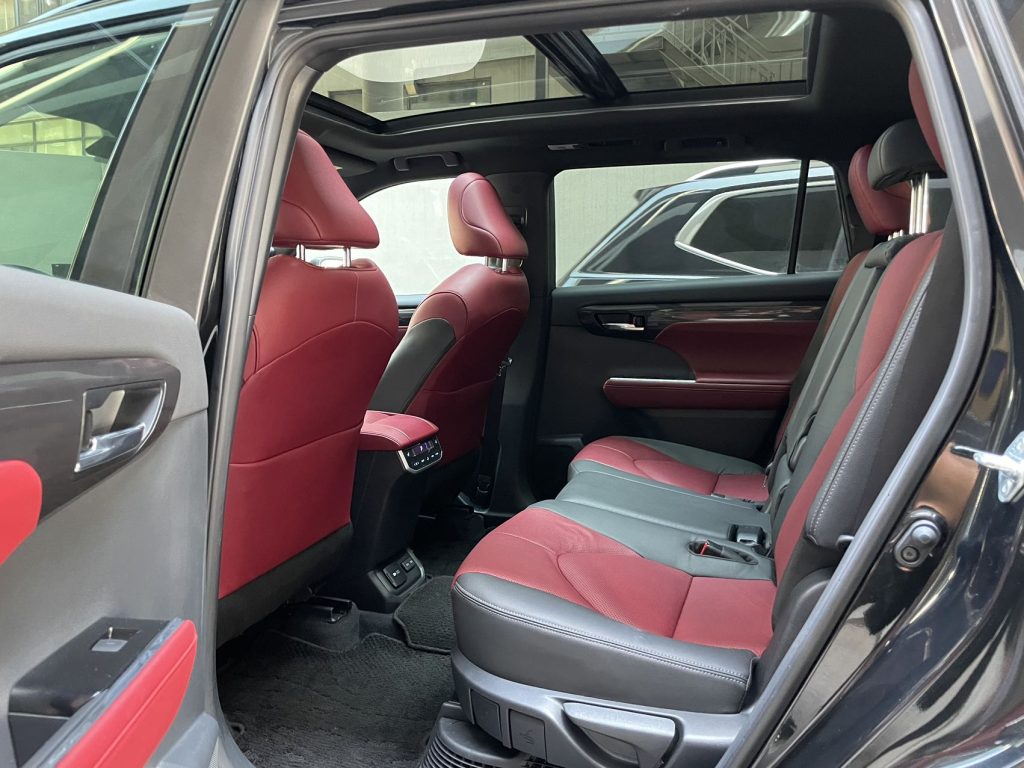 Toyota CROWN KLUGER 2021 2.5L HEV 4WD Flagship - Huishida Trading