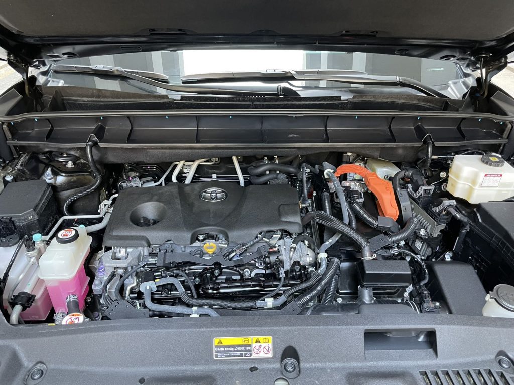 Toyota CROWN KLUGER 2021 2.5L HEV 4WD Flagship - Huishida Trading