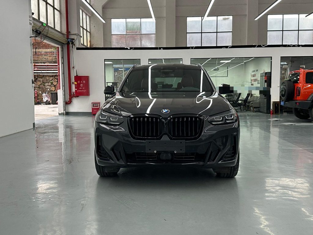 BMW X3 2022 Модифицированный xDrive30i Premium M Obsidian Night Package - Huishida Trading