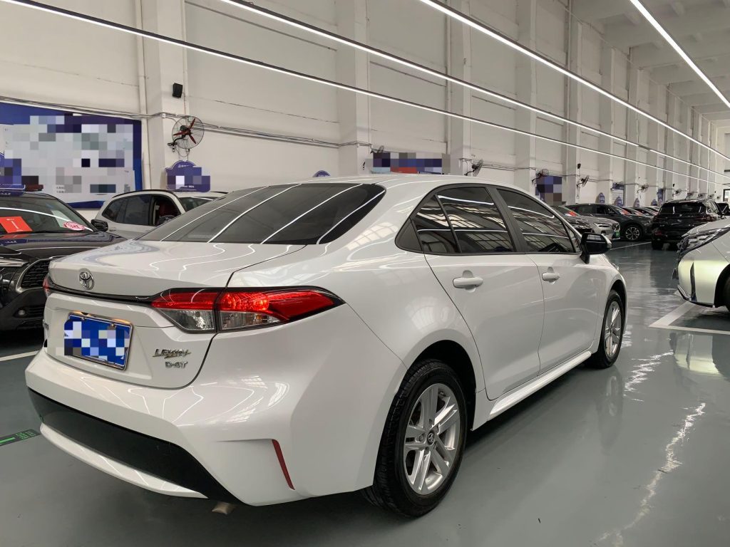 Toyota LEVIN 2022 185T CVT Deluxe - Huishida Trading