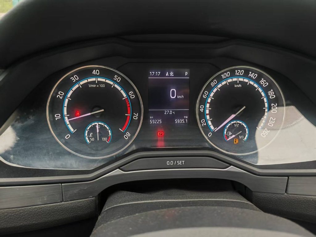 Skoda SUPERB 2019 Facelift Comfort Edition - Huishida Trading