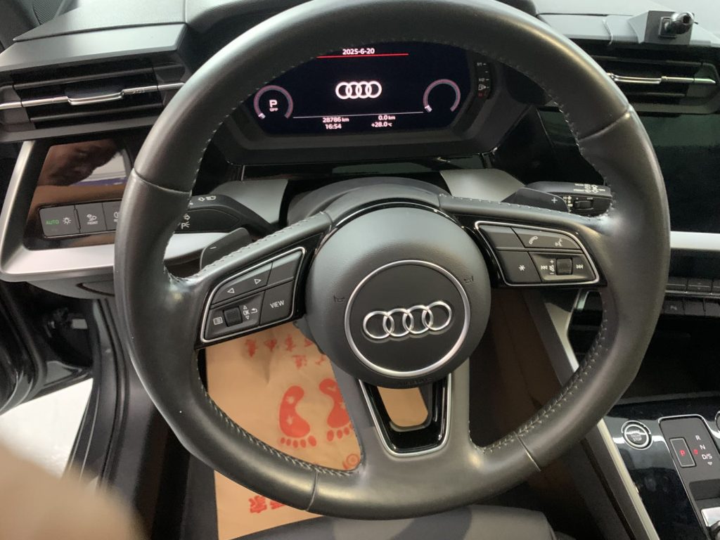 Audi A3 2022 Sportback 35 TFSI Fashion Sport - Huishida Trading
