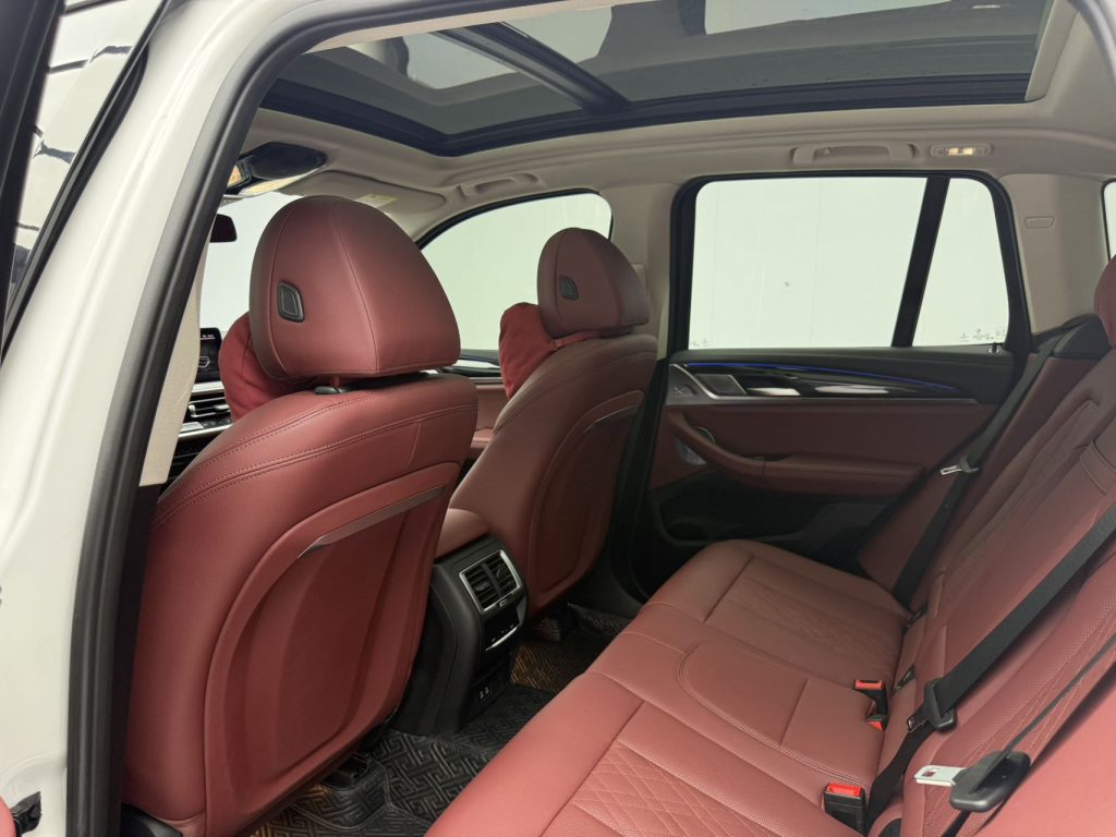 BMW x3 2022 xDrive25iM Спортивный пакет - Huishida Trading