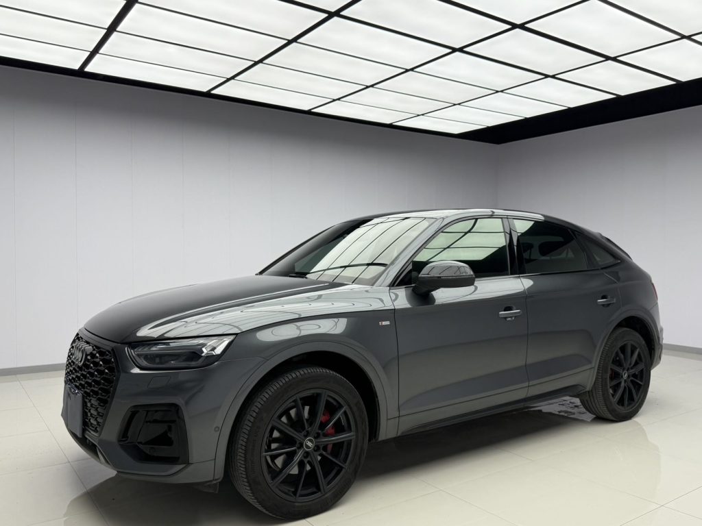 Audi Q5L Sportback 2022 45 TFSI PERFECTION - Huishida Trading