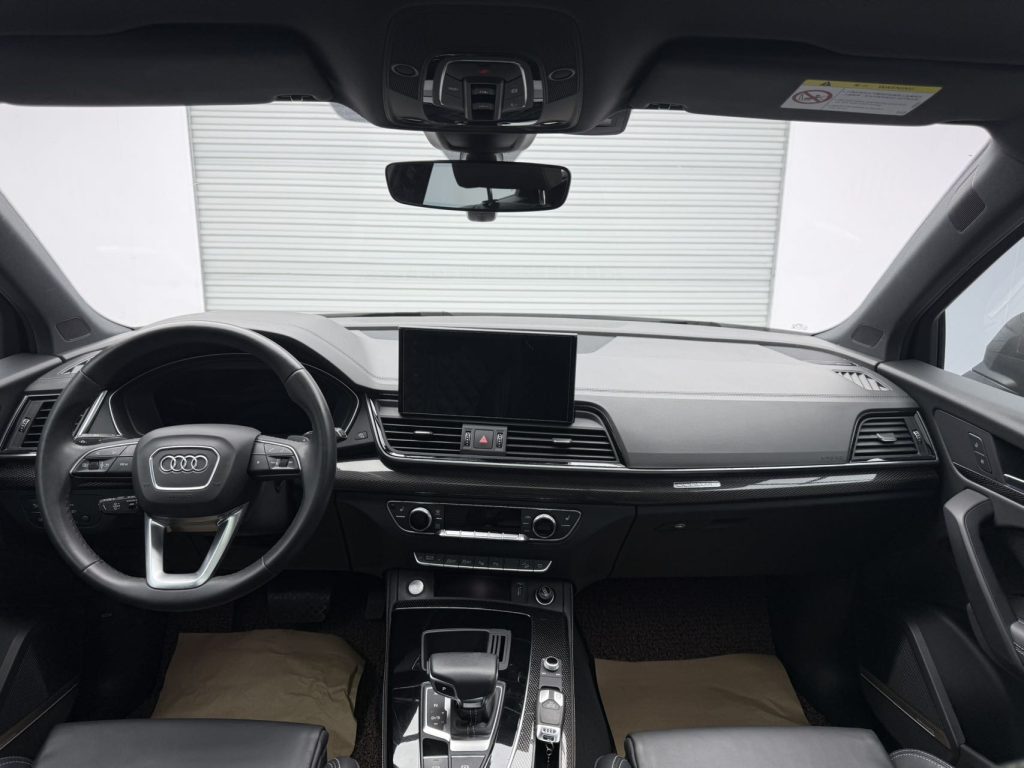 Audi Q5L Sportback 2022 45 TFSI PERFECTION - Huishida Trading