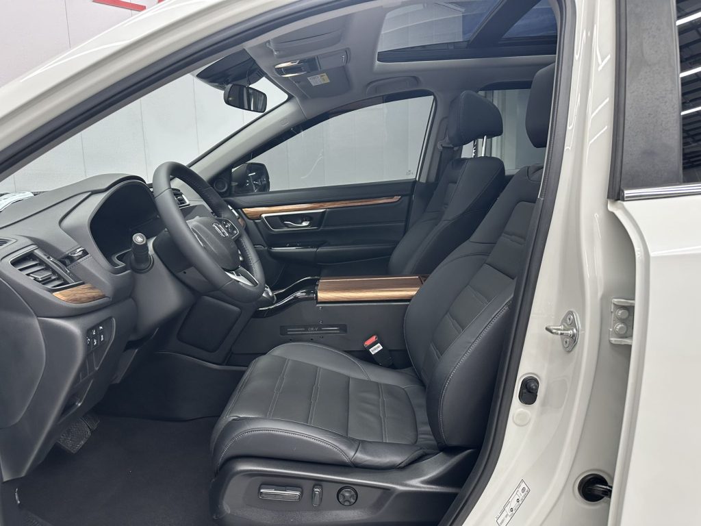 Honda CR-V 2021 240TURBO CVT 2WD Style Edition - Huishida Trading