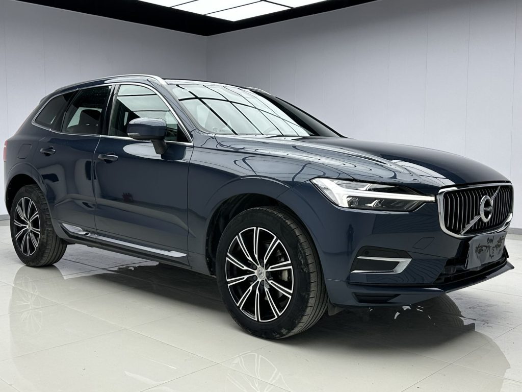VOLVO XC60 2021 T5 4WD Zhiyuan Deluxe - Huishida Trading