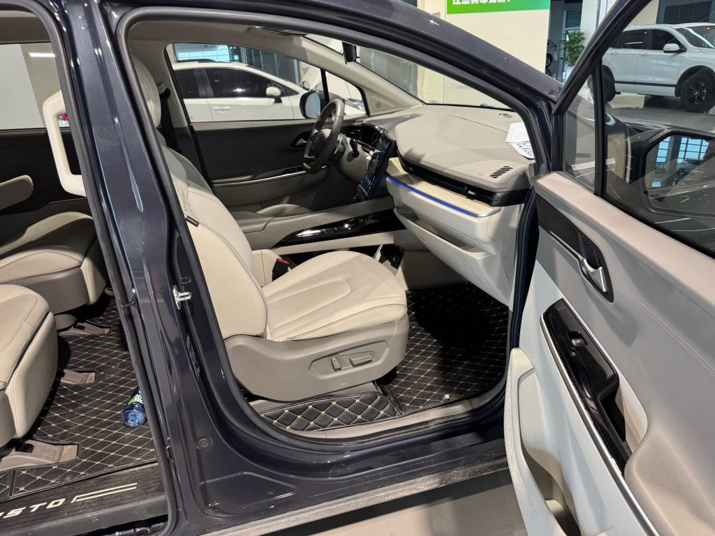 Hyundai Kusatsu 2021 380TGDi Wise Love Flagship Edition TOP Premium - Huishida Trading