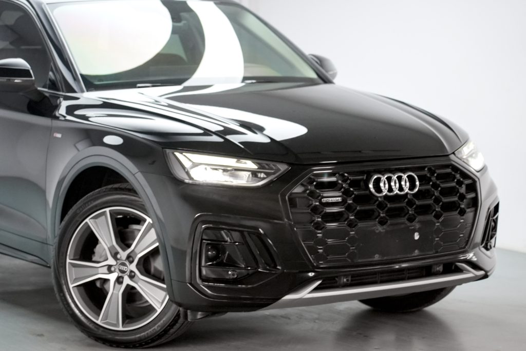 AUDI Q5L 2022 40T Stylish Dynamic - Huishida Trading