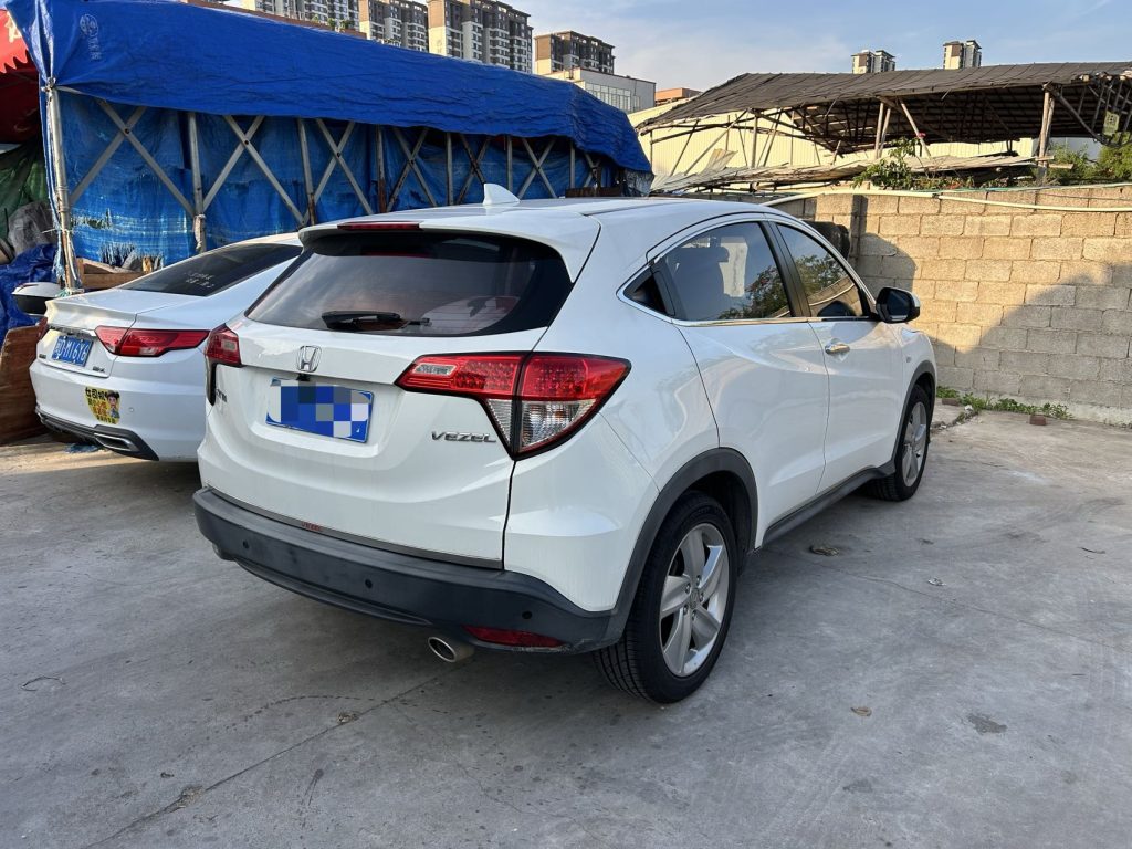 Honda Vezel 2020 1.5L CVT Elite - Huishida Trading