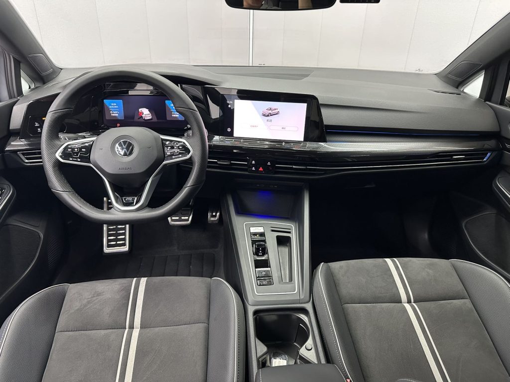 Volkswagen Golf 2021 280TSI DSG R-Line - Huishida Trading
