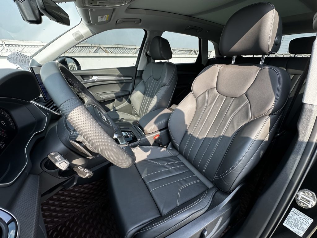 Audi Q5L 2022 45 Luxury Dynamic - Huishida Trading