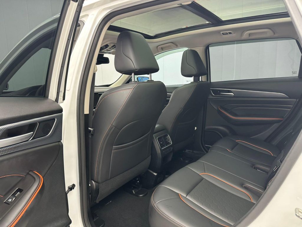 Haval F7 2021 2.0T 4WD iYue - Huishida Trading