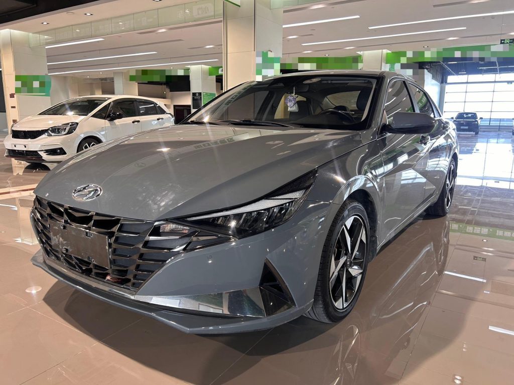 Hyundai Elantra 2021 1.5L CVT LUX Premium Edition - Huishida Trading
