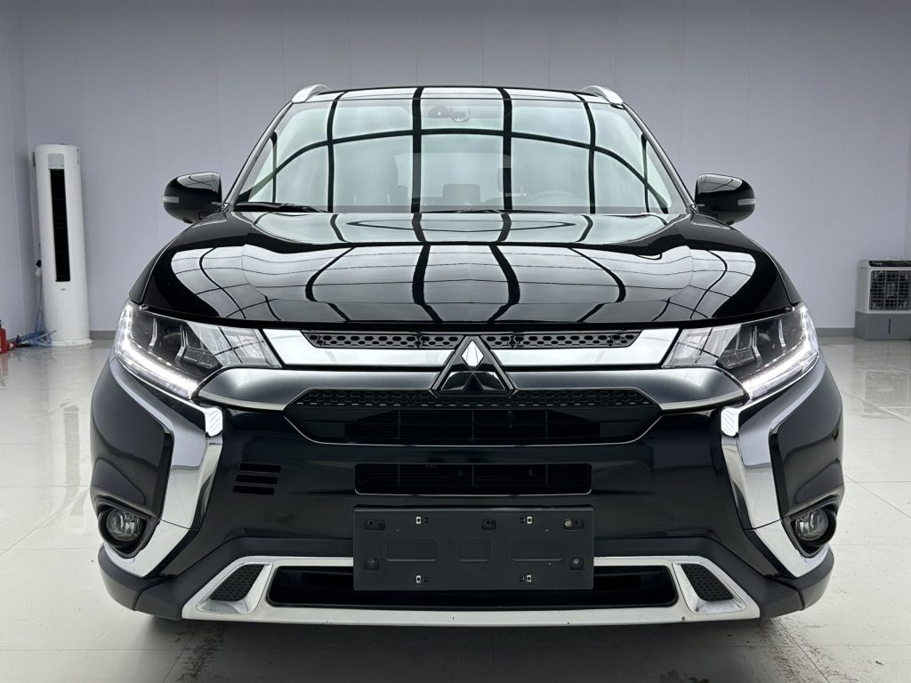 Mitsubishi Outlander 2021 2.4L 4WD Enjoy Edition 7-местный - Huishida Trading