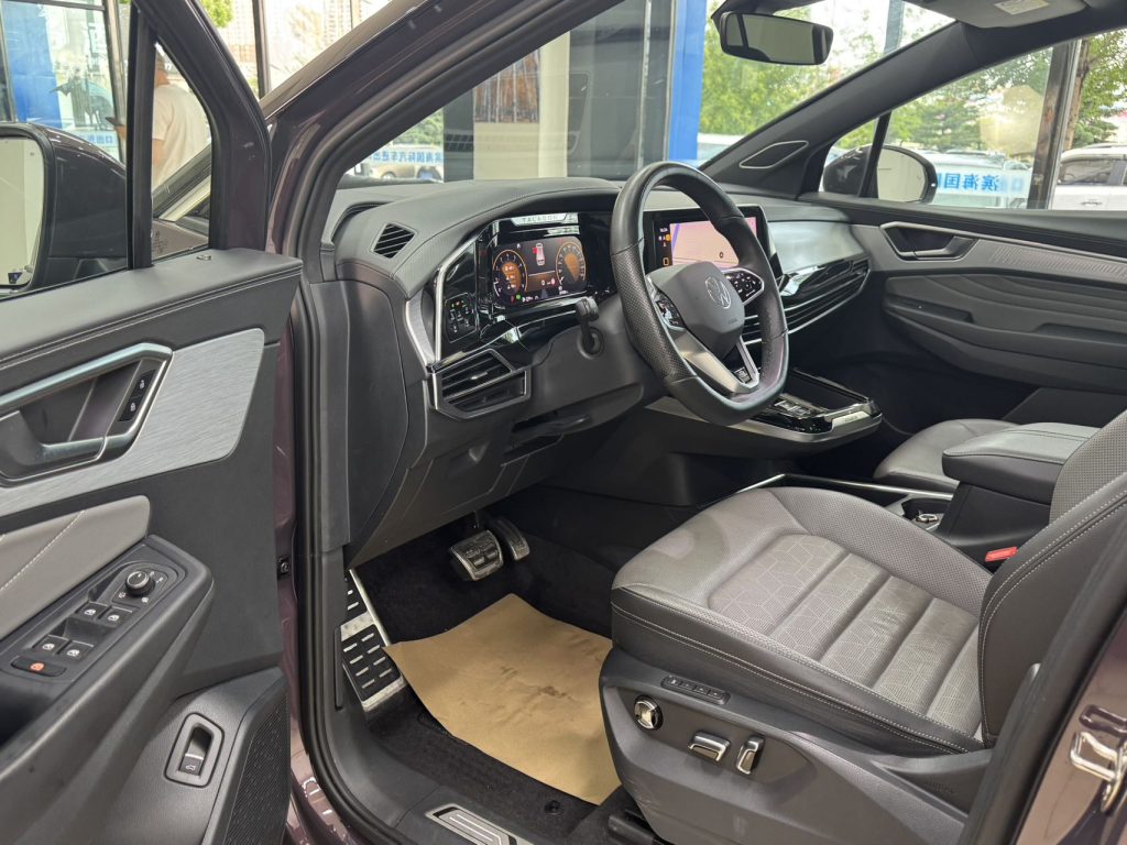 Volkswagen Talagon 2021 Модель 380TSI 4WD R-Line Expansion Edition - Huishida Trading