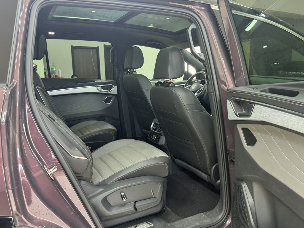 Volkswagen Talagon 2021 Модель 380TSI 4WD R-Line Expansion Edition - Huishida Trading