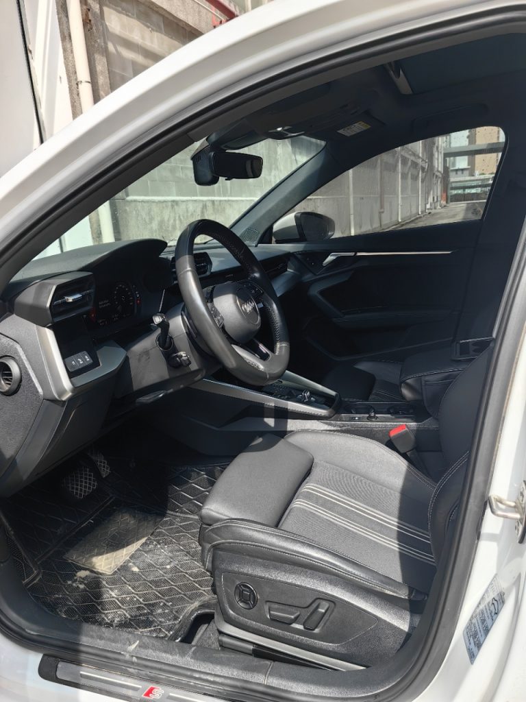 Audi A3L 21 35TFSI Fashion Sport - Huishida Trading