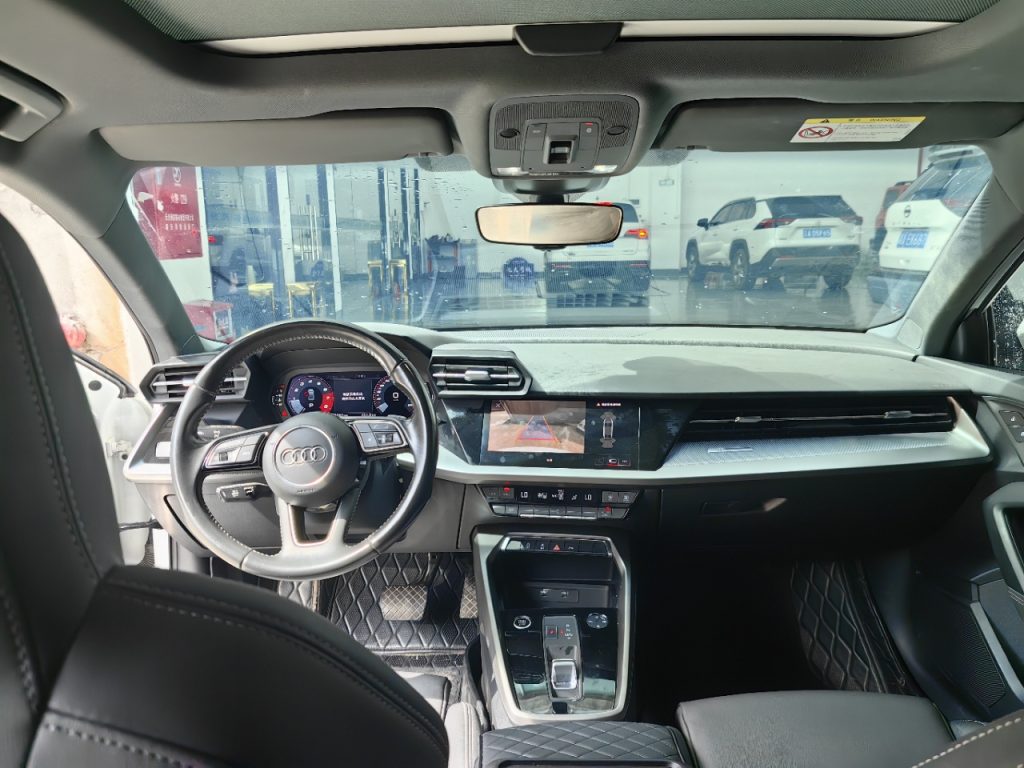 Audi A3L 21 35TFSI Fashion Sport - Huishida Trading