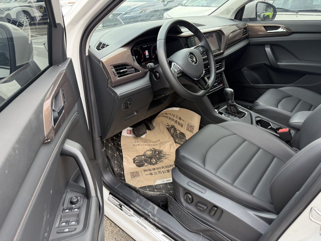 Volkswagen Tharu 2022 280TSI 2WD Deluxe - Huishida Trading