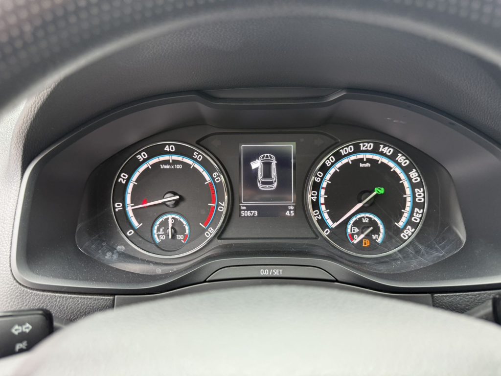 SKODA Karoq 2020 TSI280 Intelligent Deluxe - Huishida Trading
