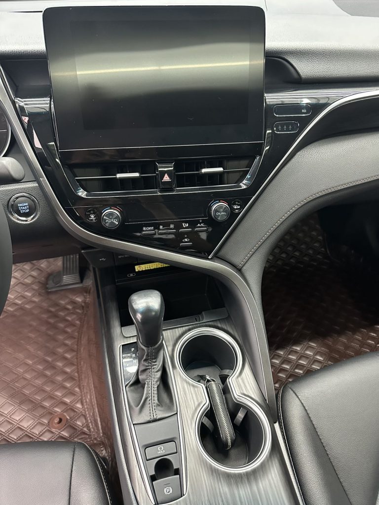 Toyota Camry 2021 2.0G Luxury - Huishida Trading