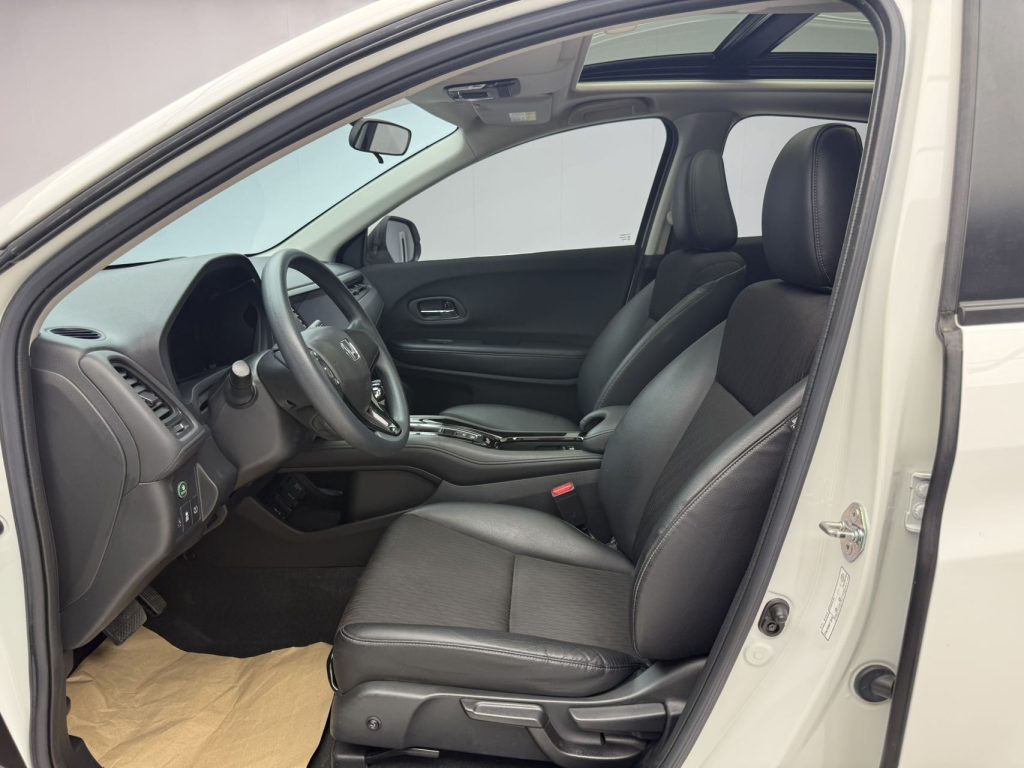 Honda VEZEL 2020 1.5L CVT Pioneer - Huishida Trading
