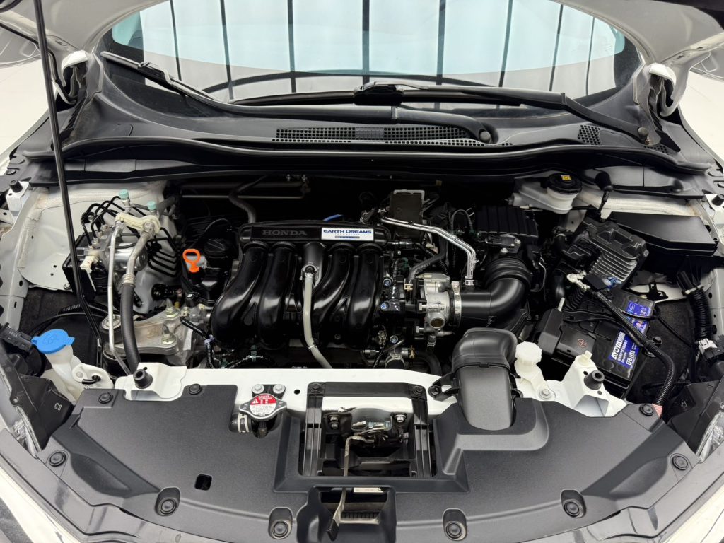 Honda VEZEL 2020 1.5L CVT Pioneer - Huishida Trading