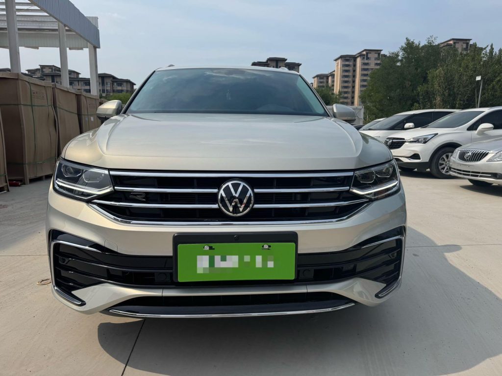 Volkswagen Tiguan- L 2023 330TSI Auto 2WD R-Line - Huishida Trading