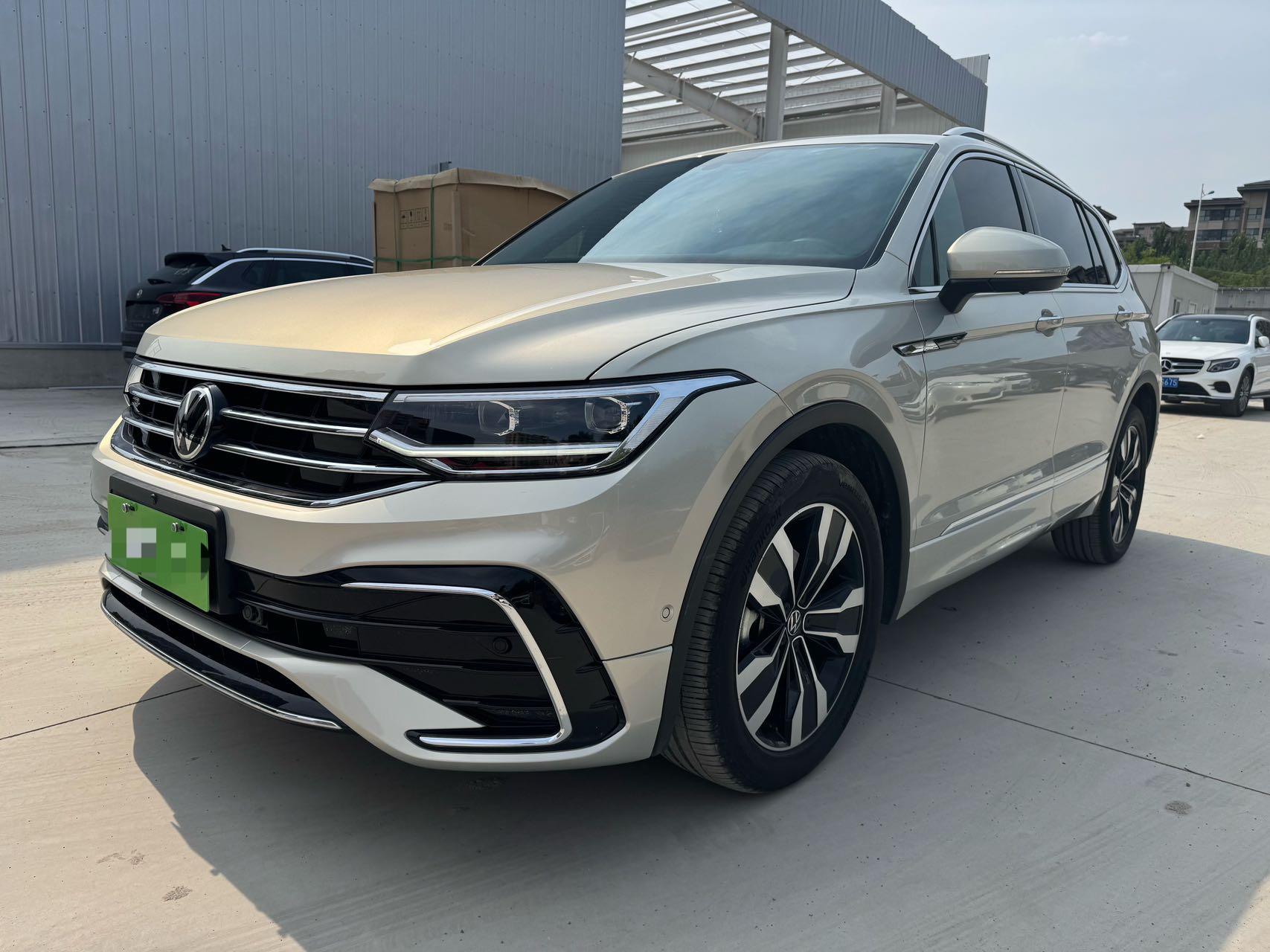Volkswagen Tiguan- L 2023 330TSI Auto 2WD R-Line