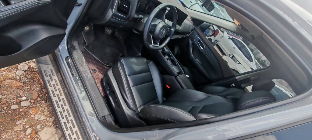 Nissan X-TRAIL 2021 VC-Turbo 300 CVT 2WD Deluxe 7-местный - Huishida Trading