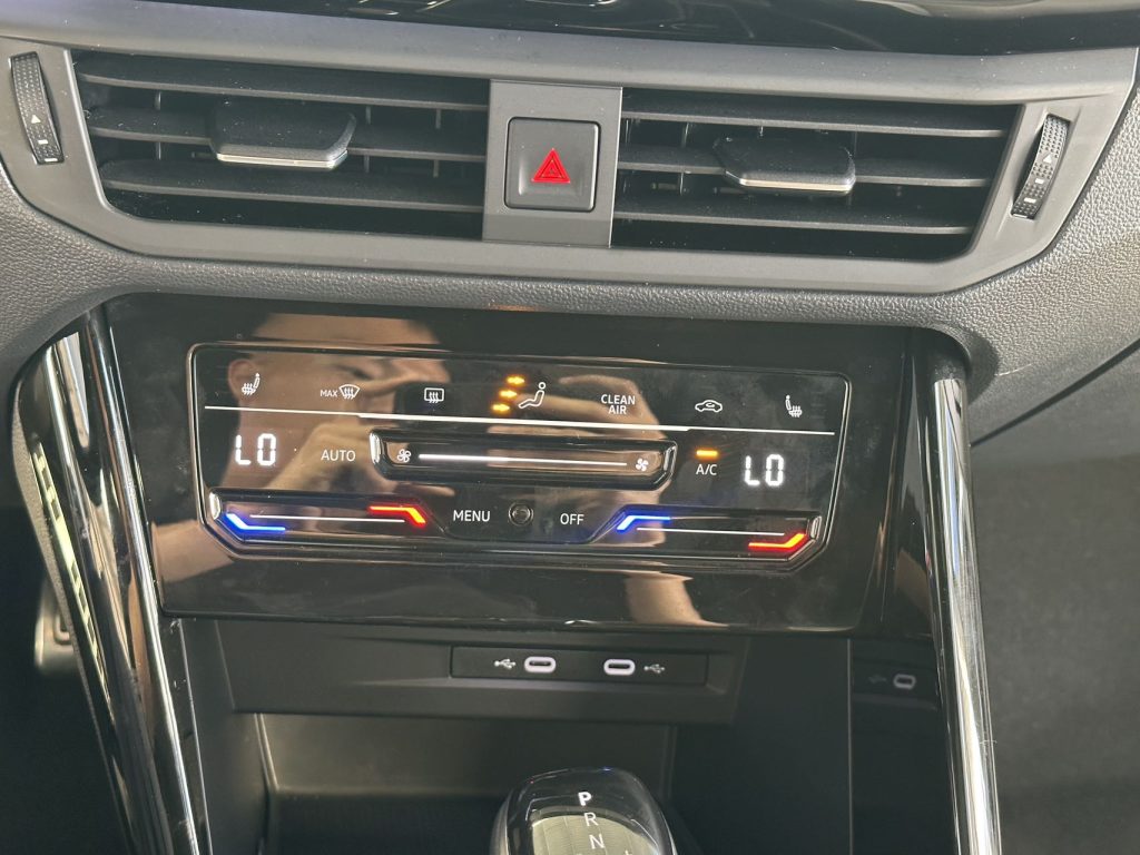 Volkswagen Tayron 2022 380TSI 4WD R-Line - Huishida Trading