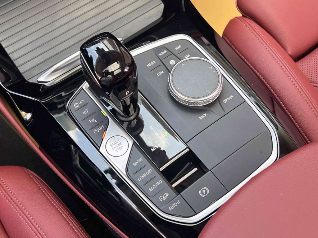BMW X4 2022 xDrive 30i M Sport Package - Huishida Trading