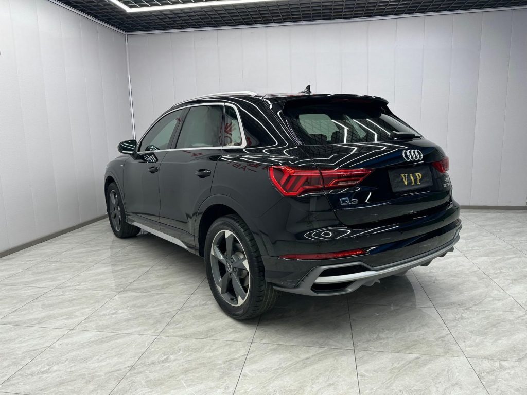 Audi Q3 2022 35 TFSI Fashion Dynamic - Huishida Trading