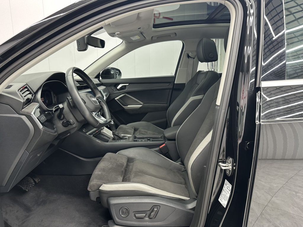 Audi Q3 2022 35 TFSI Fashion Dynamic - Huishida Trading