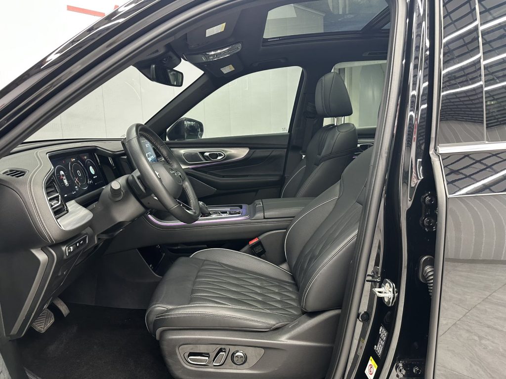 GAC MOTOR (TRUMPCHI )GS8 2022 Pilot Series 2.0TGDI 4WD Luxury Intelligent Link Edition (7 мест) - Huishida Trading