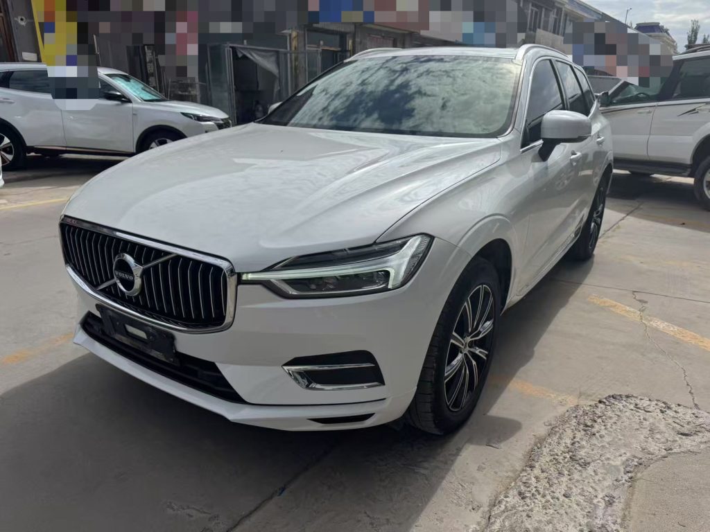 Volvo XC60 2020 T5 4WD Zhiyuan Deluxe Edition - Huishida Trading