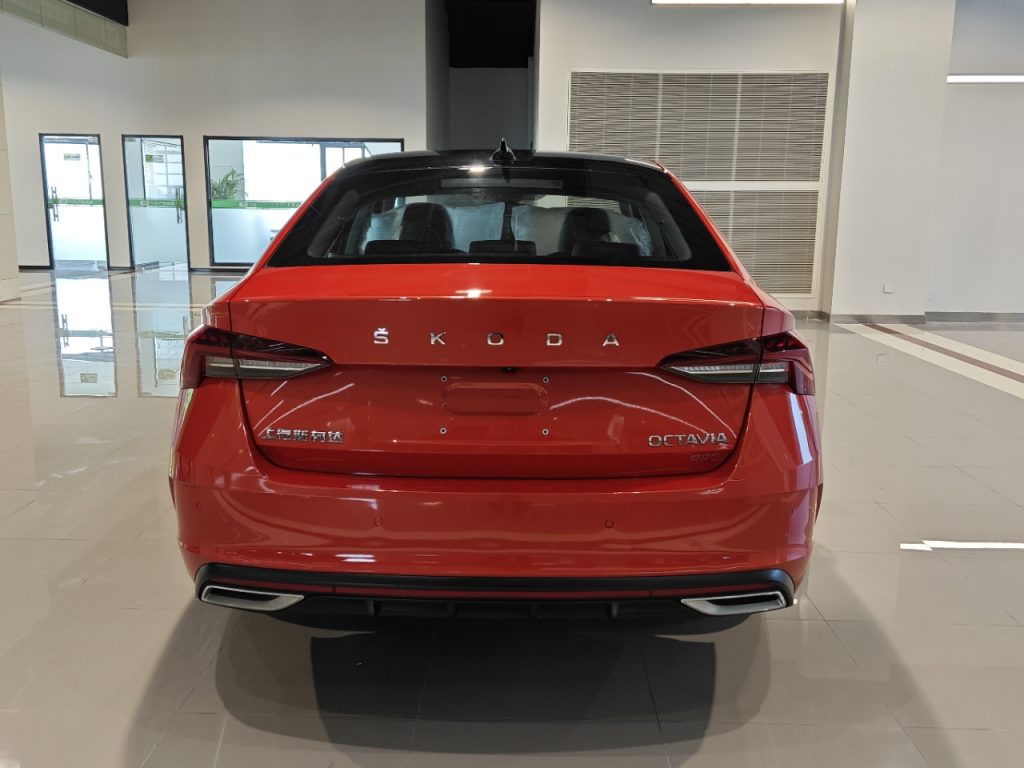 Skoda Octavia 2021 PRO TSI280 DSG Flagship Edition - Huishida Trading