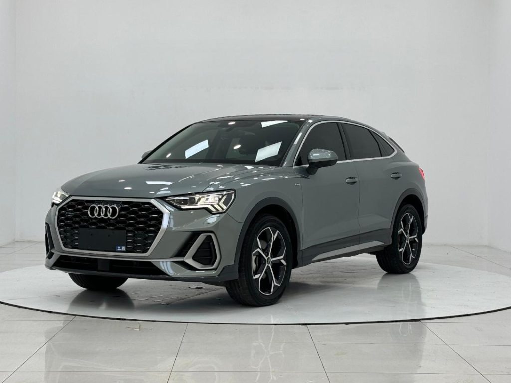 Audi Q3 Sportback 2022 45 TFSI quattro мод - Huishida Trading