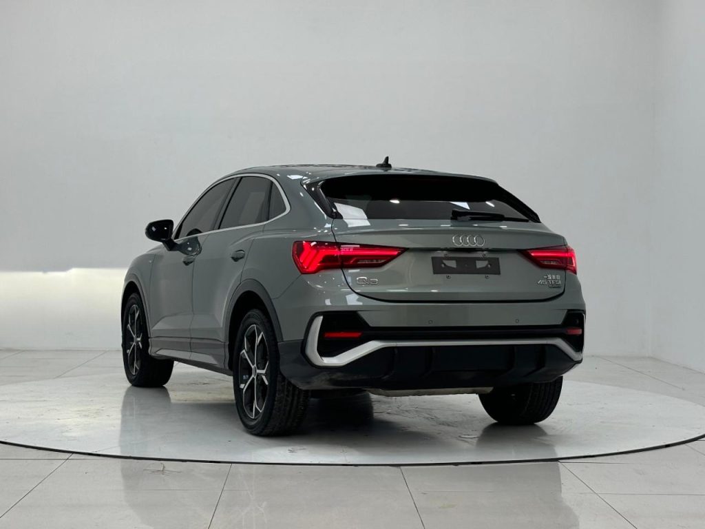 Audi Q3 Sportback 2022 45 TFSI quattro мод - Huishida Trading