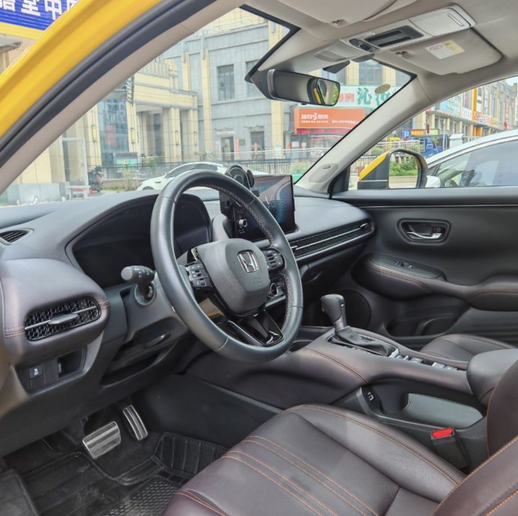 Honda ZRV 2022 1.5T CVT Premium - Huishida Trading