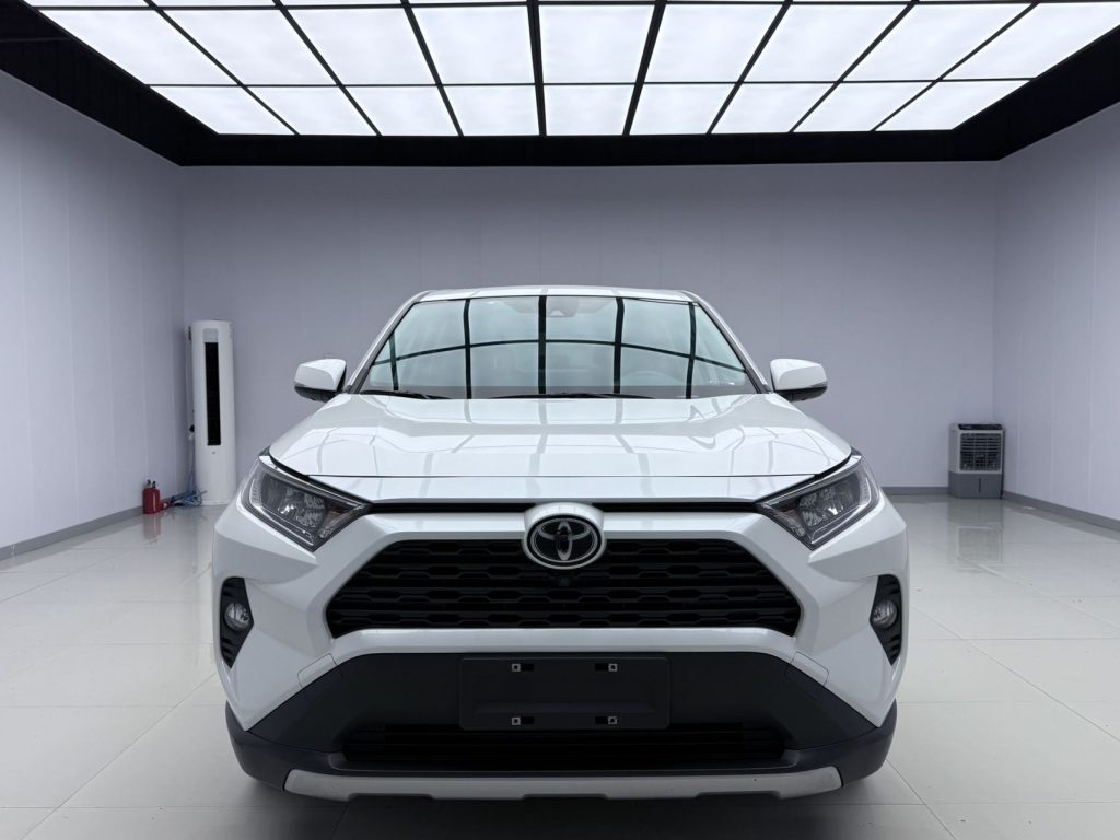 Toyota RAV4 2021 2.0L CVT 2WD Style PLUS Edition - Huishida Trading